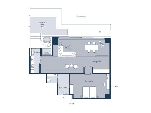 Deluxe Suite with Spa Bath