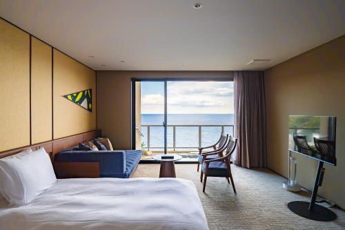 Suite with Sea View