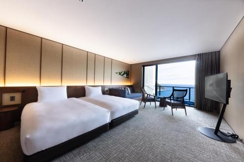 Suite with Sea View