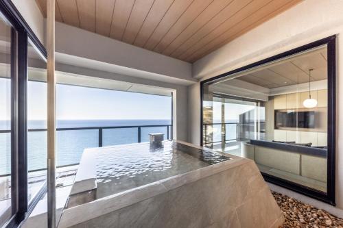 Superior Twin Room with Sea View