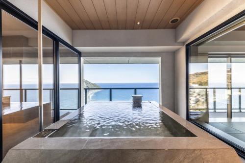 Superior Twin Room with Sea View