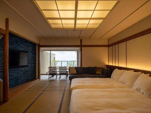 Economy Twin Room