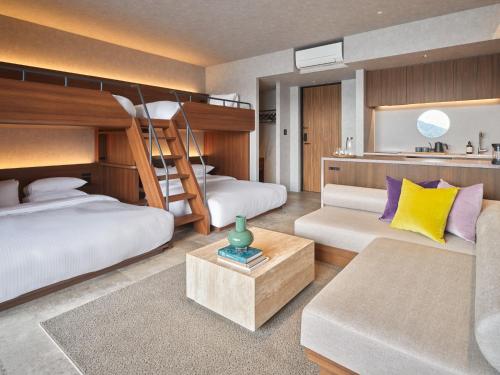 Bunk Bed Room with Ocean View - West Wing
