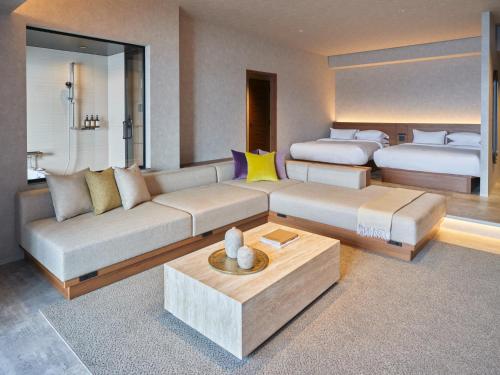 Twin Room with Ocean View - West Wing
