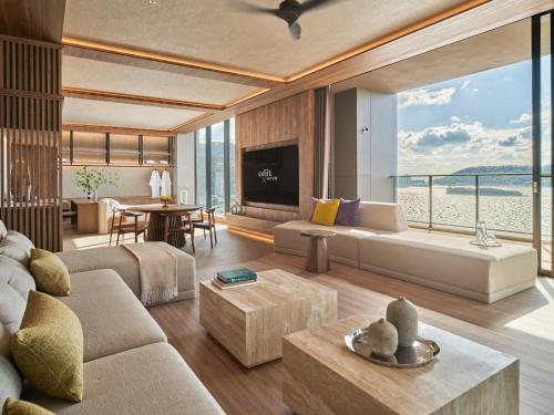 Penthouse with Ocean View - West Wing