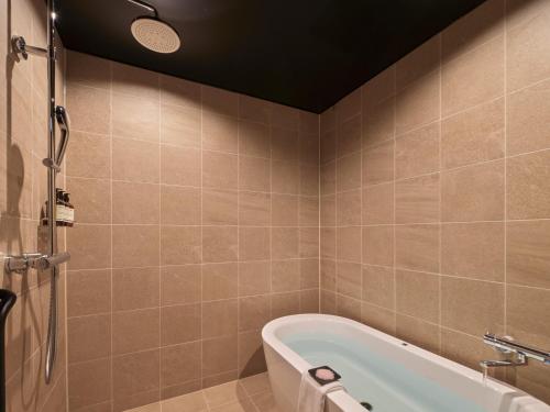 Suite with Garden and Plunge Pool - East Wing
