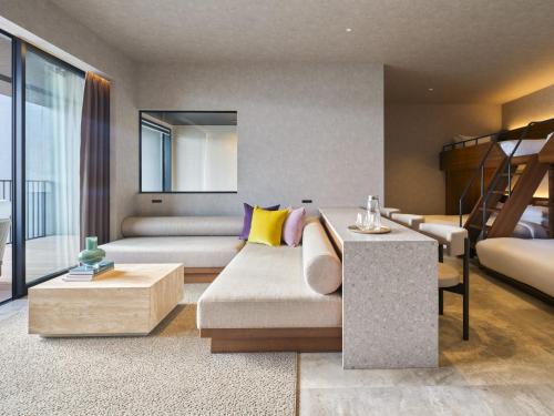Superior Bunk Bed Room with Ocean View - East Wing