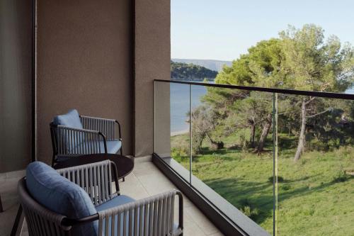 King Room with Balcony and Partial Sea View - Kvarner