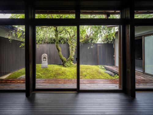 Twin Room with Balcony
