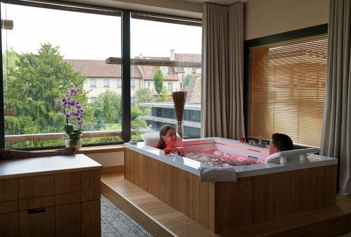King Room with Garden View