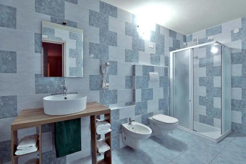 Large Single Room