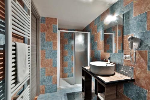 Large Single Room