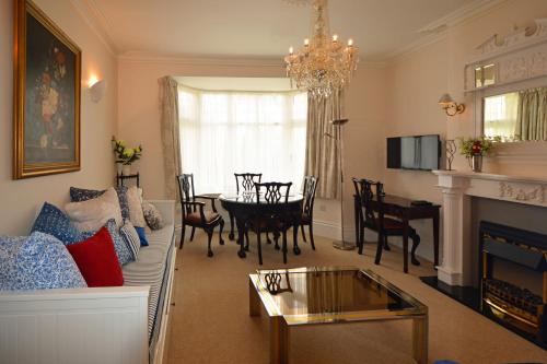 Gypsophilia Suite