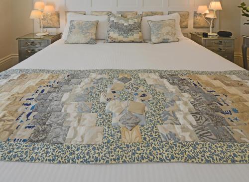 Gypsophilia Suite