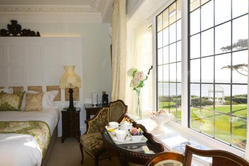 2 Winston Churchill Room