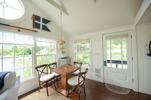 Float In Cottage with Cove View