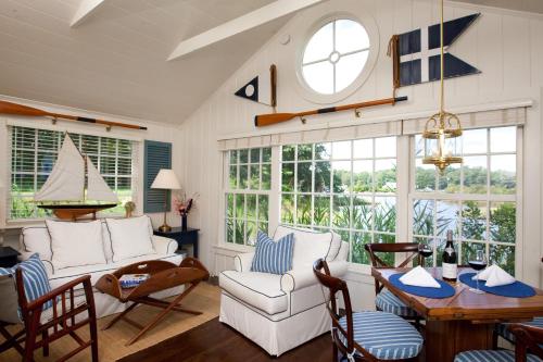 Float In Cottage with Cove View