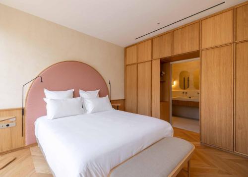 Executive Triple Room