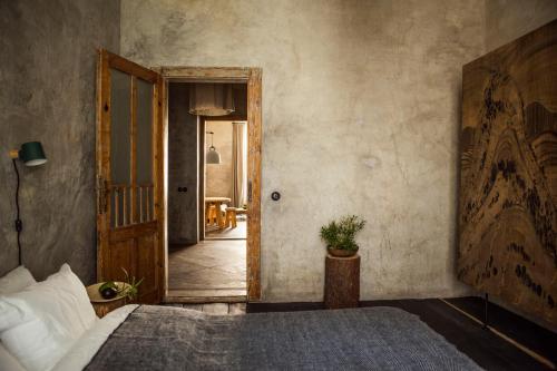 One-Bedroom Apartment (Ki)