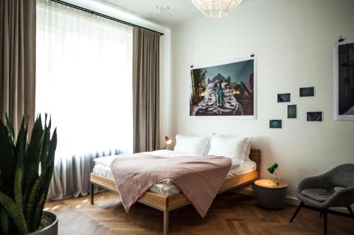 Standard Apartment (Caviart)