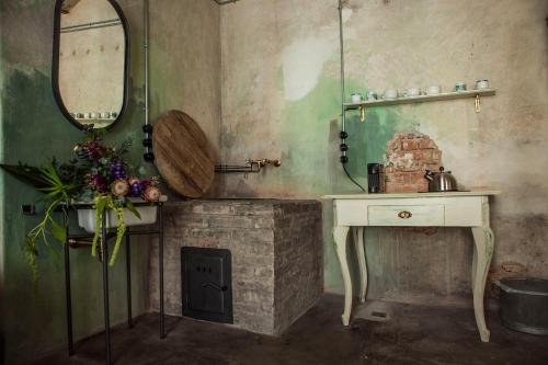 Studio Apartment (Citadel)