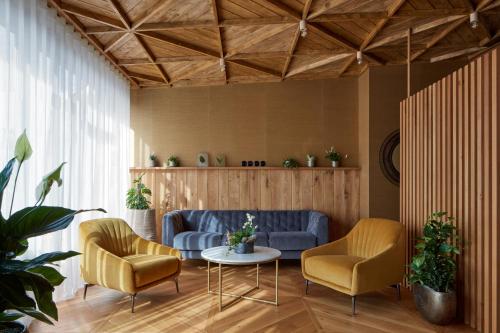Apartment with Terrace (Joy)