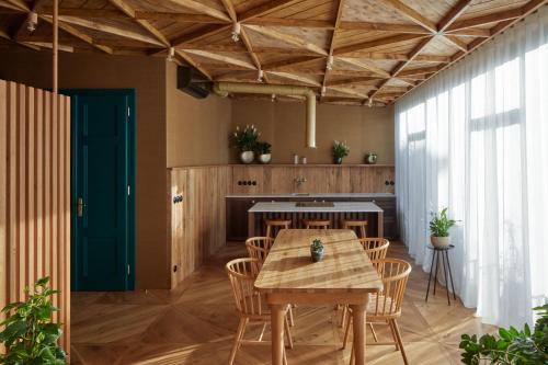 Apartment with Terrace (Joy)