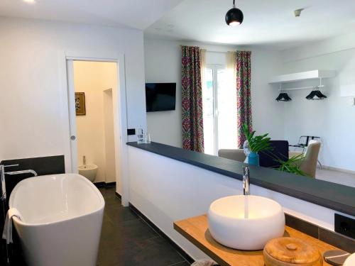 Suite with Pool View