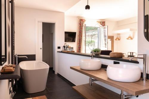 Suite with Pool View