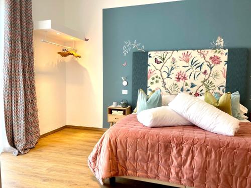Deluxe Double or Twin Room with Pool View