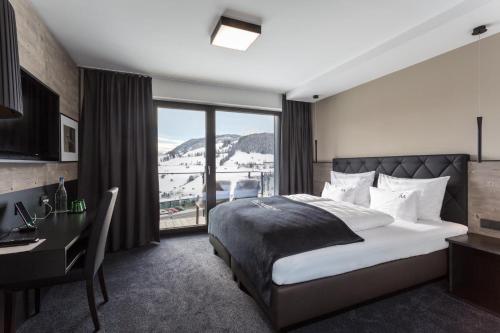 Classic Double Room