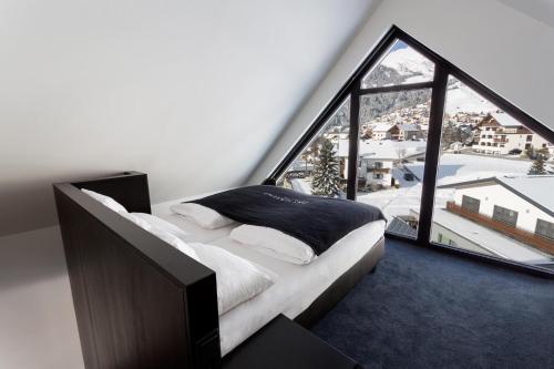 Loft Suite with Sofa Bed