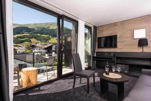 Loft Suite with Sofa Bed