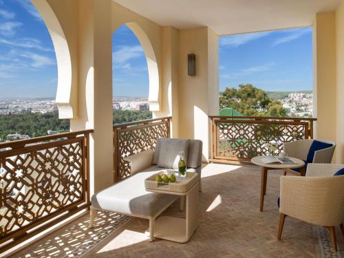 Two-Bedroom Suite with One King Bed, Two Single Beds, Panoramic View and Terrace