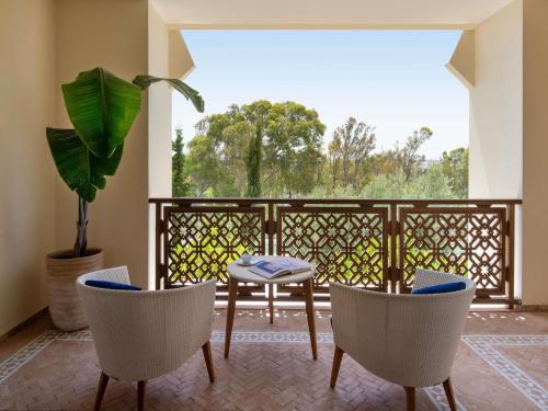 Two-Bedroom Apartment with One King Bed, Two Single Beds, Forest View and Terrace
