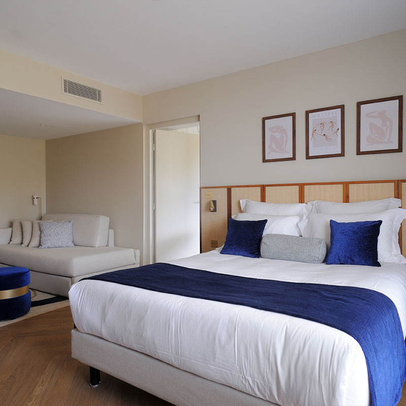 La Corniche Junior Suite – Panoramic Ter
