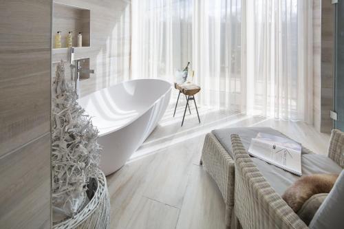 Spa Lodge