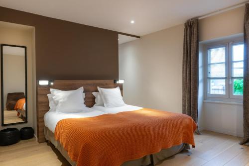 Twin Deluxe Room