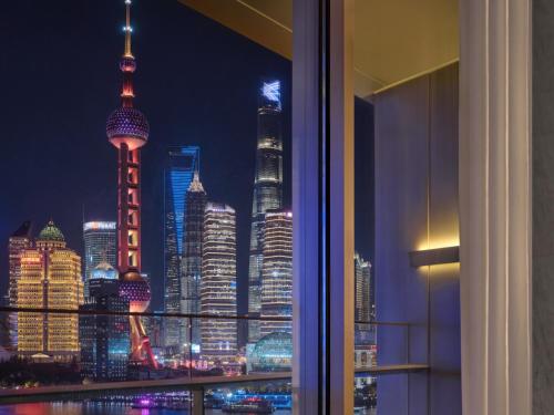 Classic King Room with Tower View