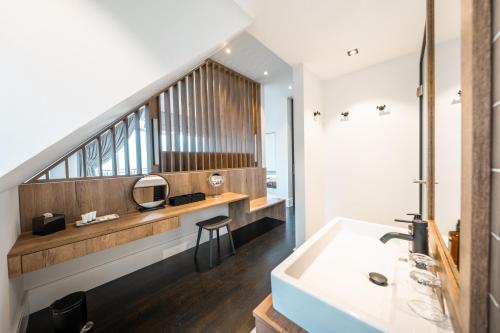 Superior Suite with Sea View
