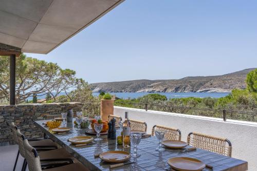 Villa with Sea View