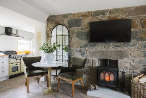 One Bedroom Cottage 