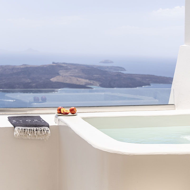 NARA SUITE - Istoria Cliff