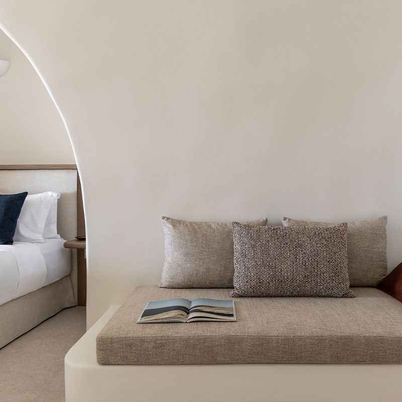 NARA SUITE - Istoria Cliff