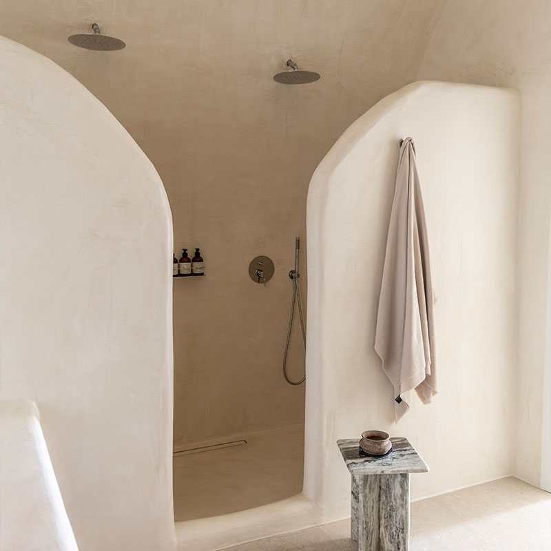 NARA SUITE - Istoria Cliff