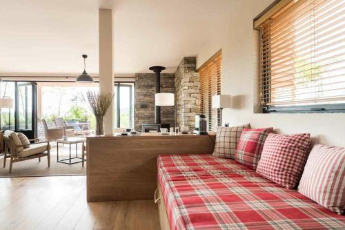 Suite with Garden View