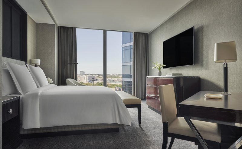Cambridge Suite 