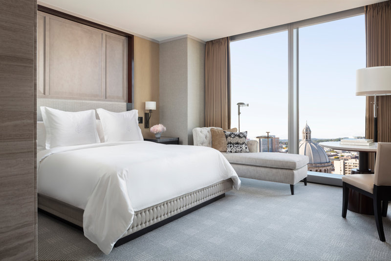 Accessible Deluxe Room with a View