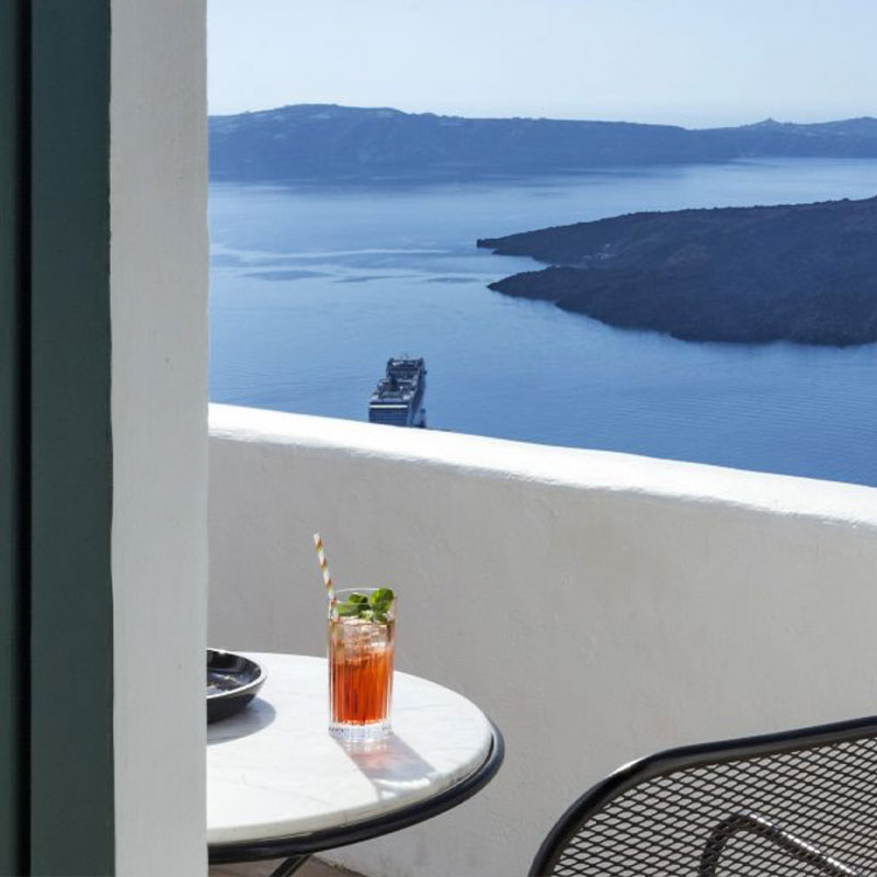 Efta Honeymoon Suite with Plunge Pool