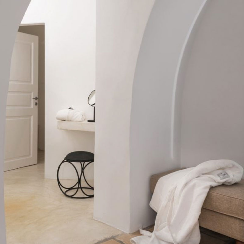 Vassaltis Senior Pool Suite